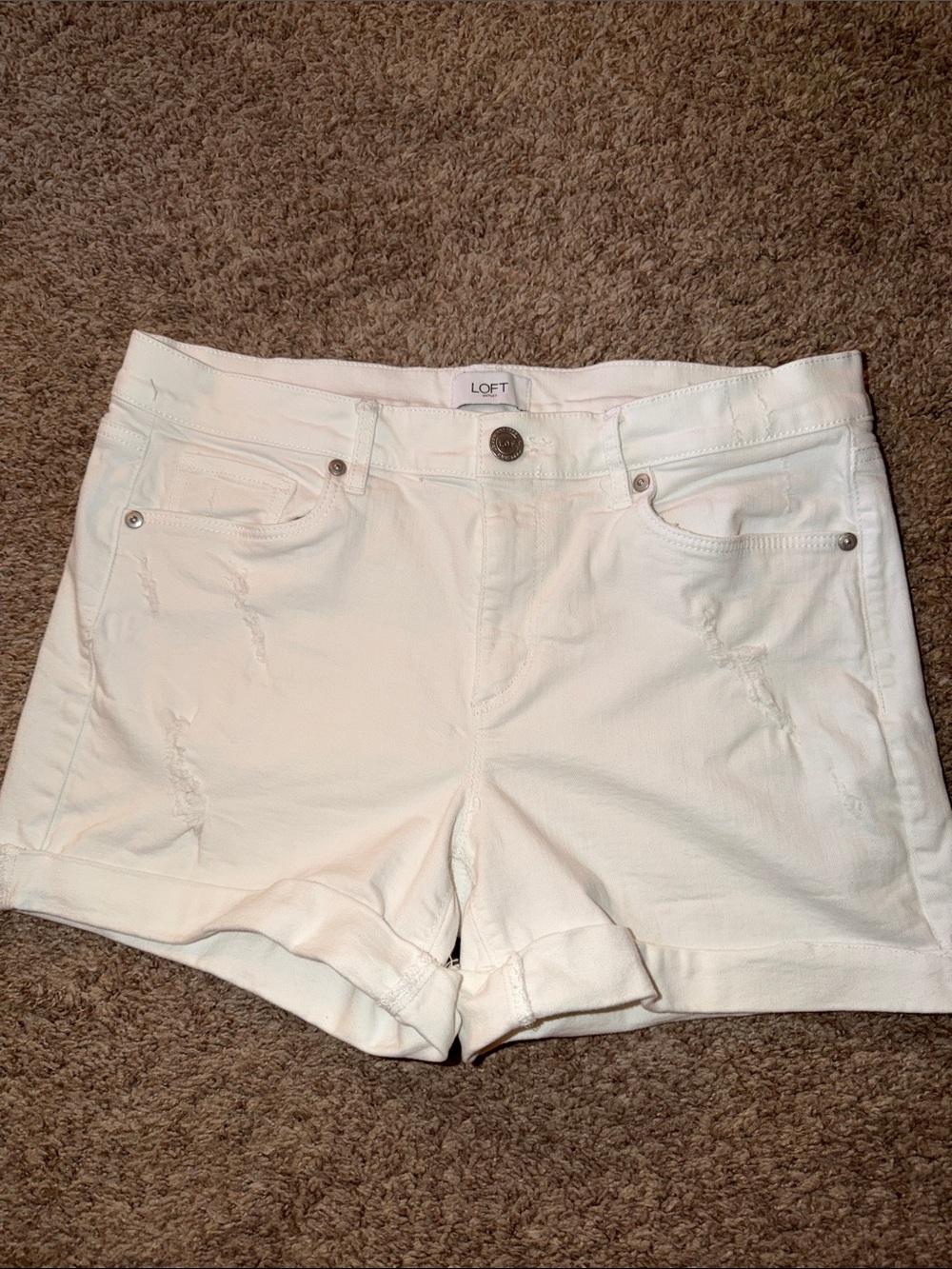 LOFT outlet white denim jean shorts. Size 6